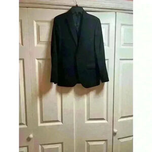 Barely worn black jacket size 12 R. Excellent pre owned condition